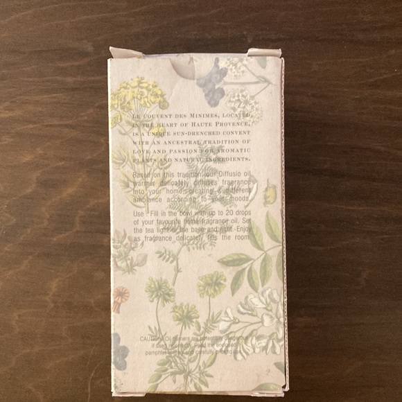 Bath & Body Works Le Couvent Des Minimes Diffusio Fragrance Oil Warmer - Picture 9 of 12